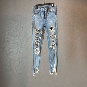 american eagle ripped skinny jeans